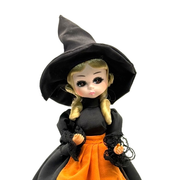 Vintage Bradley Doll October Halloween Witch Los Angeles Calif with Original Tag - Picture 1 of 10
